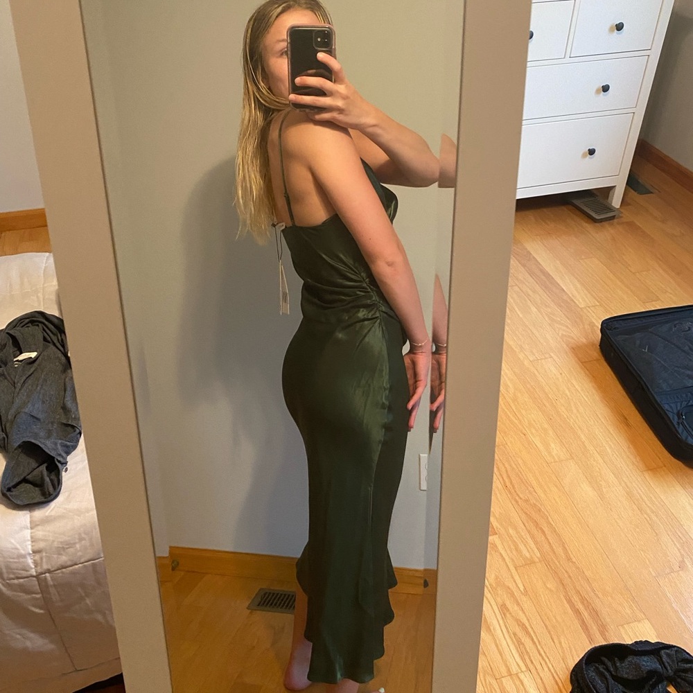 Brand New Zara dress XS - Picture 3 of 4